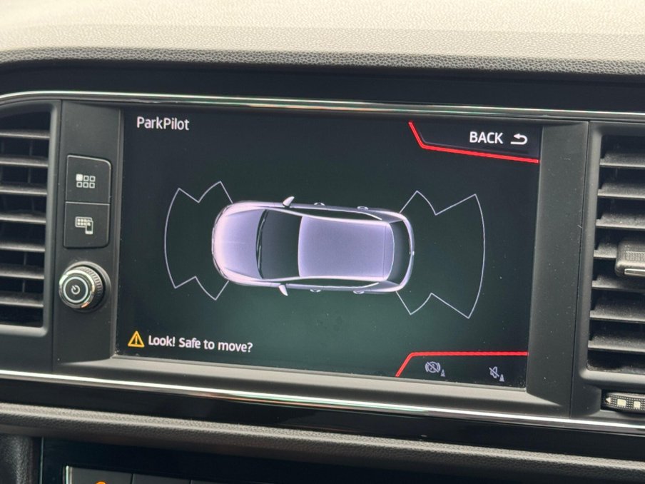 2020 SEAT Leon — image 17