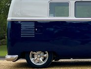 Volkswagen Campervan Split-Screen 12