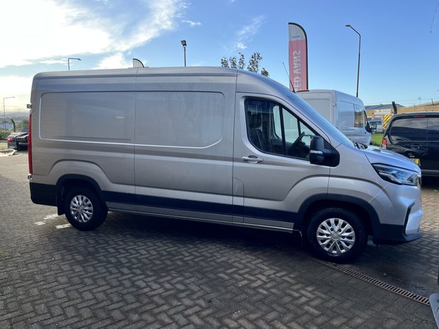 Maxus Deliver 9 DELIVER 9 DIESEL 2.0 D20 150 LWB High Roof Lux Van 7
