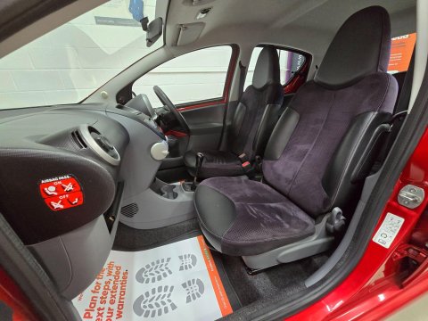 Toyota Aygo 1.0 VVT-i Ice Euro 5 5dr 27