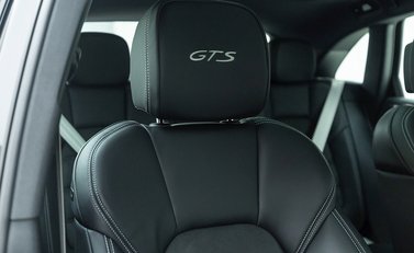 Porsche Macan GTS 11