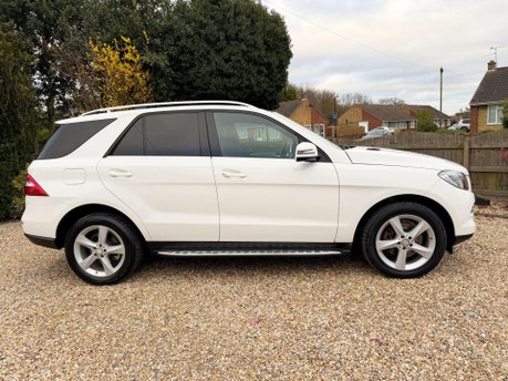 Mercedes-Benz M Class 3.0 ML350 V6 BlueTEC SE (Executive) G-Tronic 4WD Euro 6 (s/s) 5dr 6