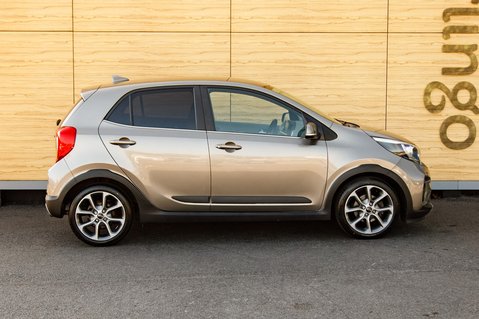 Kia Picanto X-LINE 12