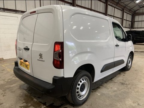 Peugeot Partner BLUEHDI PROFESSIONAL PREMIUM PLUS L1 5