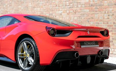 Ferrari 488 GTB 19