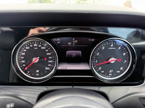 Mercedes-Benz E Class E 200 AMG LINE ESTATE 22