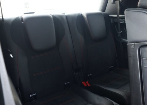 Mercedes-Benz GLB 1.3 GLB200 AMG Line (Premium) SUV 5dr Petrol 7G-DCT Euro 6 (s/s) (163 ps) 53
