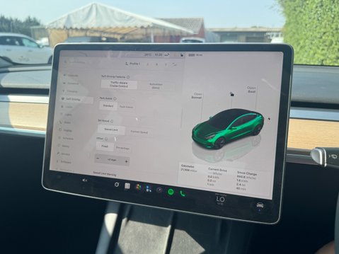 Tesla Model 3 (Sold) Standard Range Plus Saloon 4dr Electric Auto RWD (241 bhp) 18
