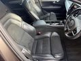 Volvo V90 2.0 B5 MHEV R-Design Auto Euro 6 (s/s) 5dr 28