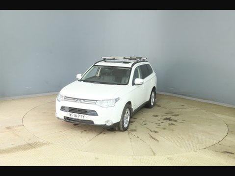 Mitsubishi Outlander DI-D GX 4 3