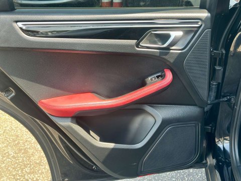 Porsche Macan 2.0T SUV 5dr Petrol PDK 4WD (s/s) (252 ps) 72