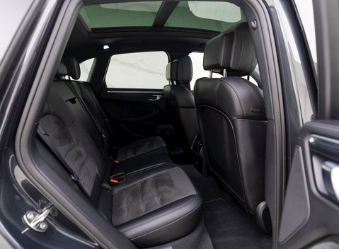 Porsche Macan GTS 14