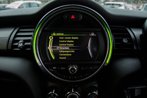 Mini Hatch COOPER 22