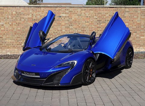 McLaren 675 LT Spider 36