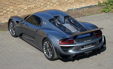 Porsche 918 Spyder 31