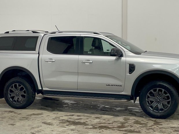 Ford Ranger Pick Up Double Cab Wildtrak 2.0 Eco Blue 205 Auto Fitted with Canopy 2