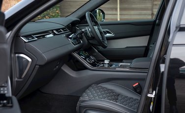 Land Rover Range Rover Velar SVAutobiography Dynamic 16