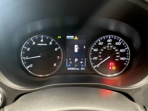 Mitsubishi Outlander 2.0 MIVEC Exceed SUV 5dr Petrol CVT 4WD Euro 6 (s/s) (150 ps) 14