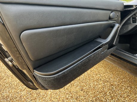 Porsche 911 CARRERA 4 57