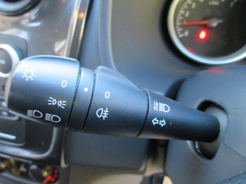 Dacia Sandero 1.0 SCe Ambiance Euro 6 5dr 32