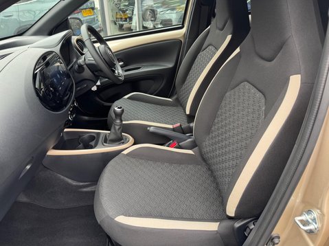 Toyota Aygo X VVT-I EDGE 40