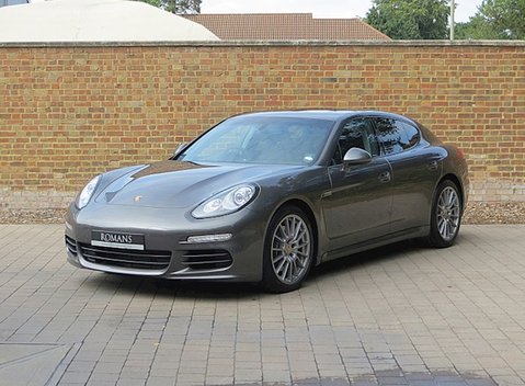 Porsche Panamera Diesel 7