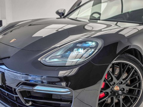 Porsche Panamera 4.0T V8 GTS Saloon 5dr Petrol PDK 4WD Euro 6 (s/s) (480 ps) 15