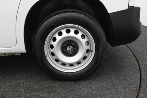 Vauxhall Combo Cargo 1.5 Turbo D 2300 Prime SWB Euro 6 100 ps 36
