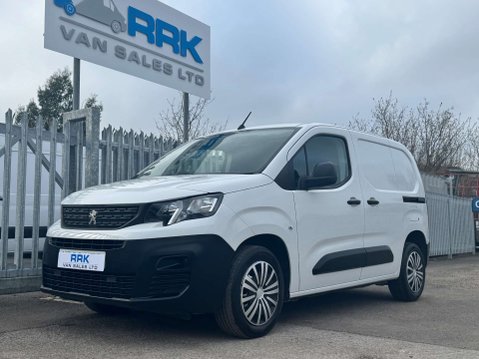 Peugeot Partner 1.5 Partner Professional Premium+ BHDi 38