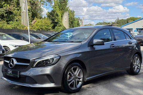 Mercedes-Benz A Class A 200 D SPORT EDITION PLUS - PANORAMIC SUNROOF - DAB DIGITAL RADIO 12