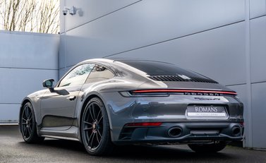 Porsche 911 Carrera GTS (992) 4