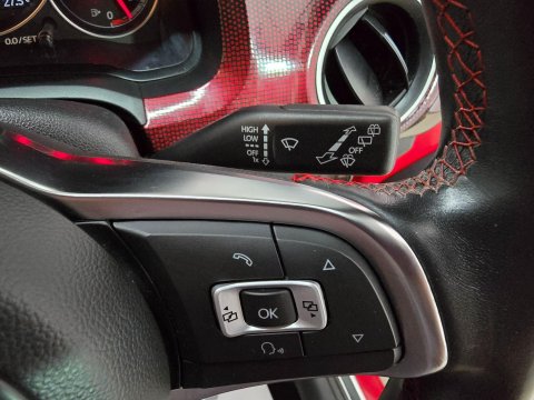 Volkswagen Up 1.0 TSI up! GTI Euro 6 (s/s) 5dr 27