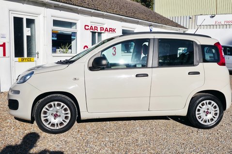 Fiat Panda EASY.. £35 ROAD TAX..SERVICE HISTORY INLCUDING CAMBELT CHANGE AT 76K..  8