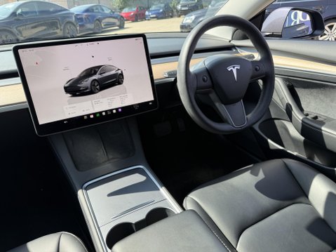 Tesla Model 3 Saloon 4dr Electric Auto RWD (241 bhp) 29