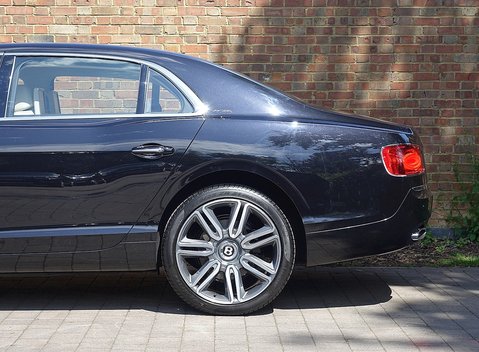 Bentley Flying Spur W12 Mulliner 7