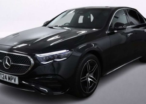 Mercedes-Benz E Class 2.0 E300e 25.4kWh AMG Line (Premium) Saloon 4dr Petrol Plug-in Hybrid G-Tro 5