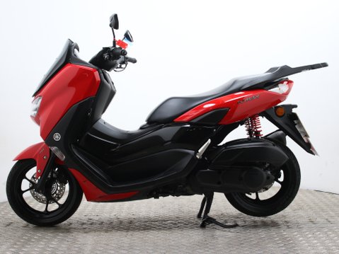 Yamaha Nmax 125 GPD125-A ABS 8