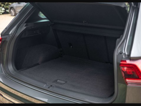 Volkswagen Tiguan 1.5 Tiguan R-Line TSi Evo Semi-Auto 5dr 38