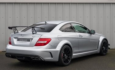 Mercedes-Benz C63 AMG Black Series 7
