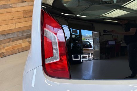 Volkswagen Up 1.0 High up! Hatchback 5dr Petrol ASG Euro 6 (75 ps) 69