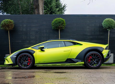 Lamborghini Huracan Sterrato 3