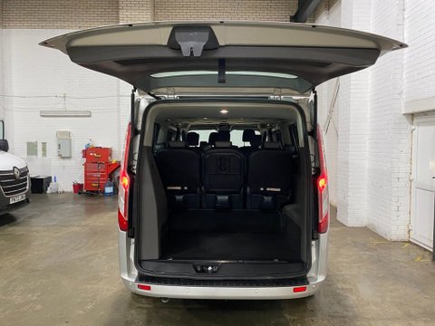 Ford Tourneo Custom 320 TITANIUM L2 ECOBLUE 6