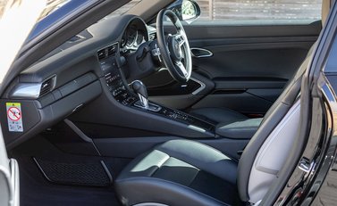 Porsche 911 (991.2) Targa 4 GTS 15