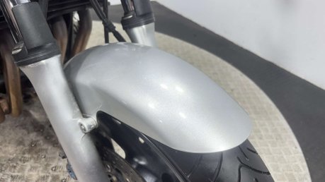 Yamaha XJR1300 2001 37K 1 OWNER NEW MOT SERVICED MUSCLE BIKE 1300CC 37