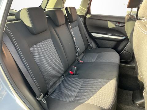 Suzuki Vitara 1.6 SZ-T 5dr 36