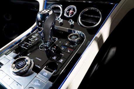 Bentley Continental GT V8. MULLINER SPEC. TOURING SPEC. CENTENARY SPEC. ROTATING DISPLAY. B&O. 36