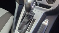 Ford Focus 1.6 Zetec Navigator Hatchback 5dr Petrol Powershift Euro 5 (125 ps) 24