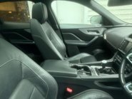 Jaguar F-Pace 2.0 F-Pace R-Sport AWD D 4WD 5dr 4
