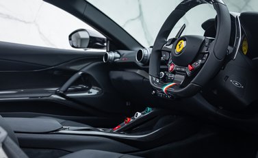 Ferrari 812 GTS 17
