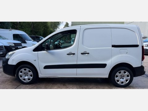 Peugeot Partner 1.6 BlueHDi 854 Professional Panel Van 5dr Diesel Manual L1 (112 g/km, 97.6 15
